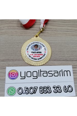 Kitap Okuma Şampiyonu Madalyası 