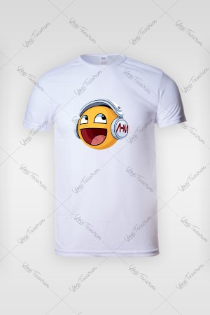 Gülen Emojili Tişört Gülen Emojili Tişört