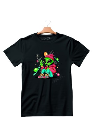 Oturan Uzaylı Baskılı Unisex Tişört Oturan Uzaylı Baskılı Unisex Tişört