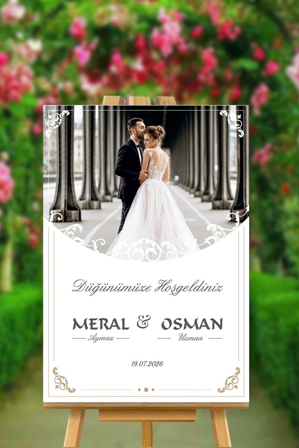 Resim ve İsimli Düğün Karşılama Panosu